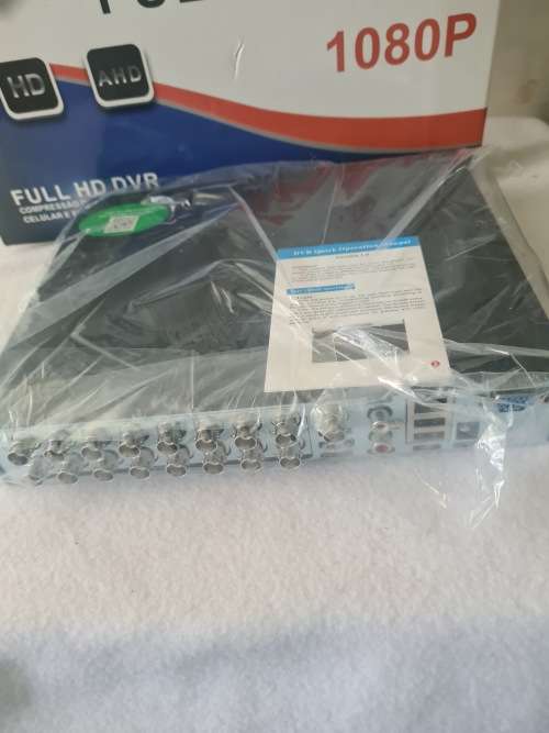 16 CHANNELS DVR INCL.POWER SUPPLY AND MOUSE