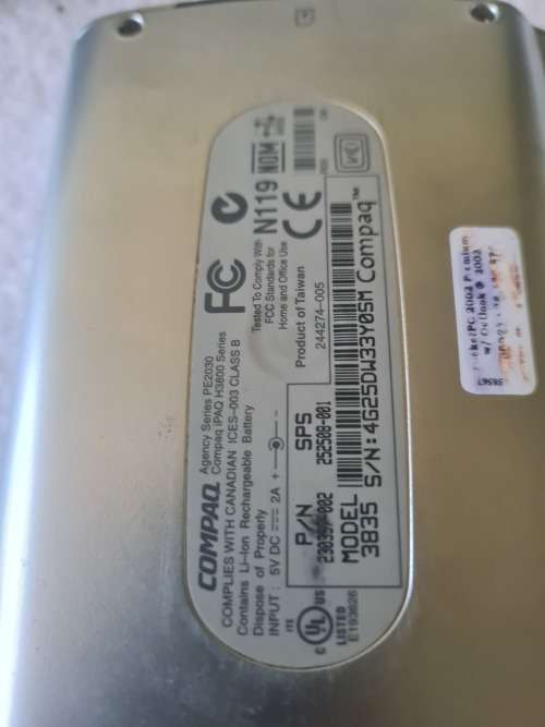 COMPAQ POCKET PC WITH CASE