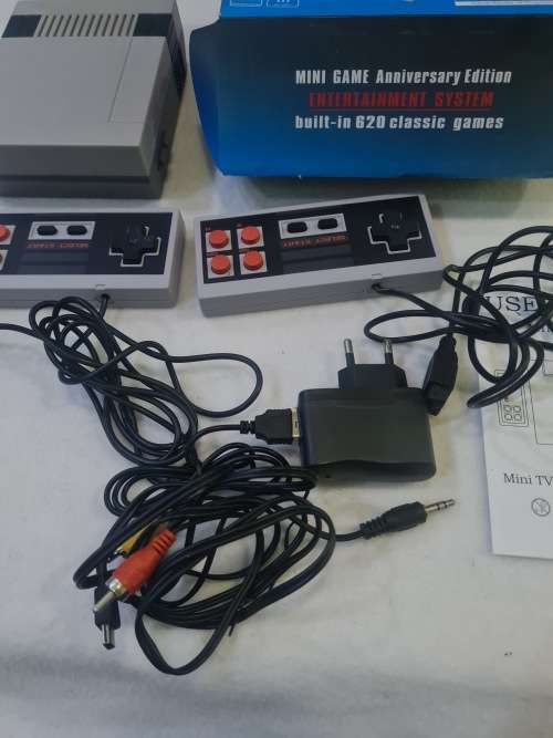 MINI GAME ANNIVERSARY EDITION - BUILT IN 620 CLASSIC GAMES (2XCONTROLLERS