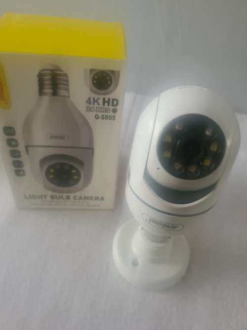 LIGHT BULB SECURITY CAMERA(REMOTE VIEWING)