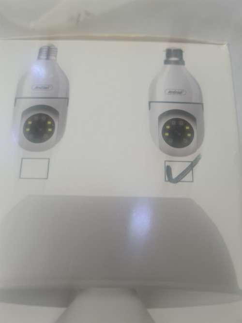 LIGHT BULB SECURITY CAMERA(REMOTE VIEWING)