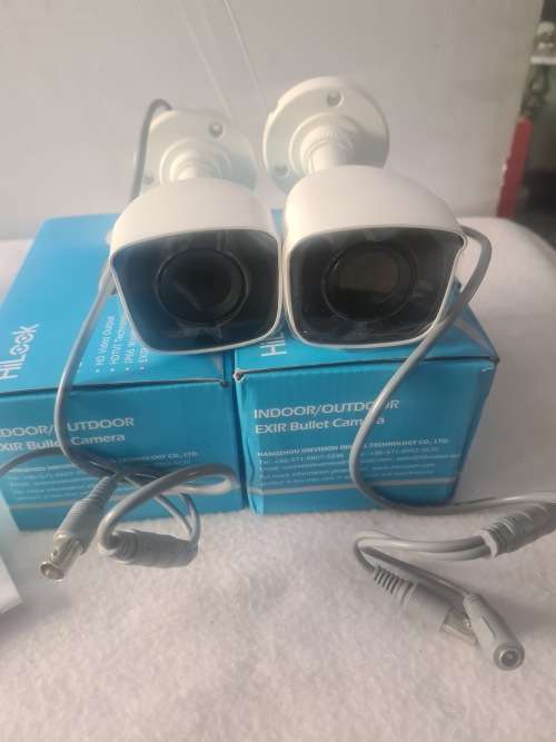 SET OF TWO TURBO HD INDOOR/ OUTDOOR EXIR BULLET CAMERAS