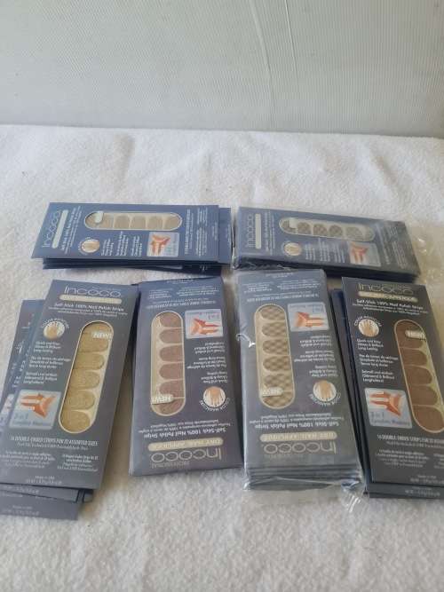 30 PACKS SELF STICK NAIL POLISH STRIPS