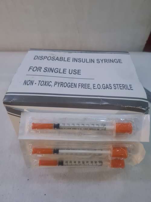 100 PIECE DISPOSABLE INSULIN SYRINGE