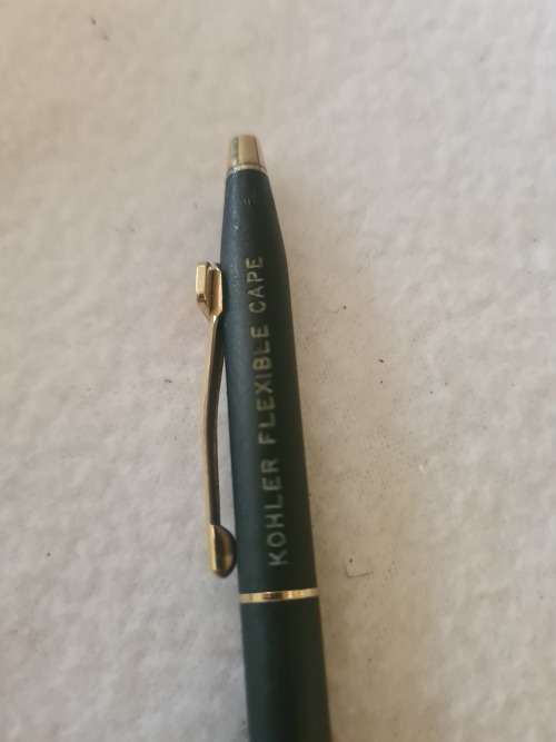 CROSS PEN(WRITES WELL)