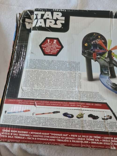 STARWARS HOTWHEELS THRONE ROOM RACEWAY
