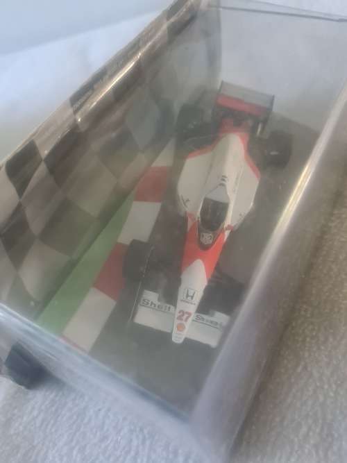 DIE  CAST MODEL MP4/50(1980- AYRTON SENNA)SCALE 1:43
