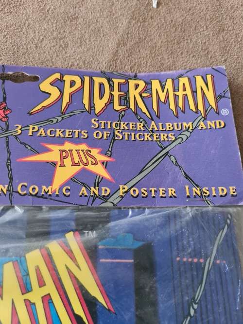 SPIDERMAN STICKER ALBUM KIT INCL.18 STICKETS,PAPERBACK COMIC,ETC..