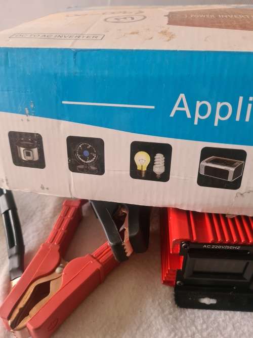 3000 WATTS POWER INVERTER (12V)