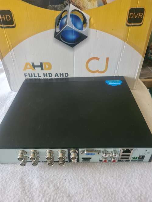 8 CHANNELS AHD DVR INCL.POWER SUPPLY,REMOTE AND MOUSE