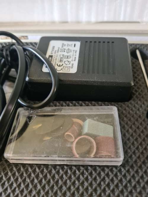 VARIABLE SPEED ROTARY TOOL DRILL AND GRINDER