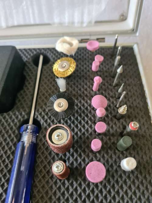 VARIABLE SPEED ROTARY TOOL DRILL AND GRINDER