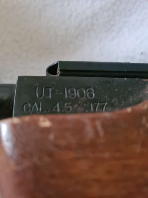 VINTAGE UR-1906 RIFLE