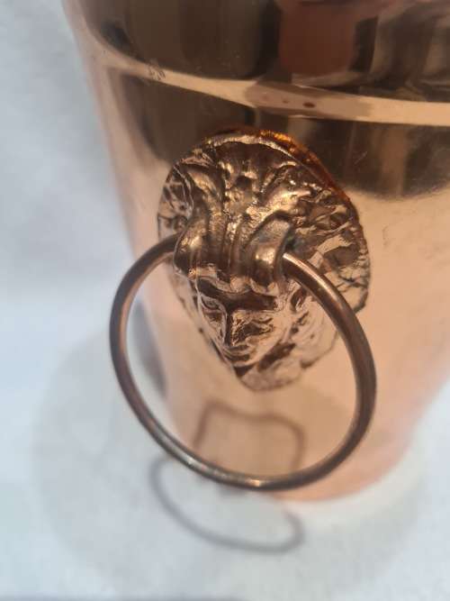 COPPER WITH LIONS HEAD HANDLES STORAGE CONTAINER