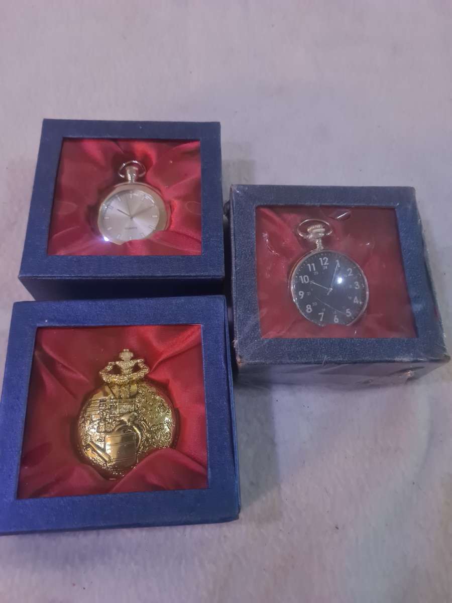 SET OF 3 METAL QUARTZ POCKETWATCH