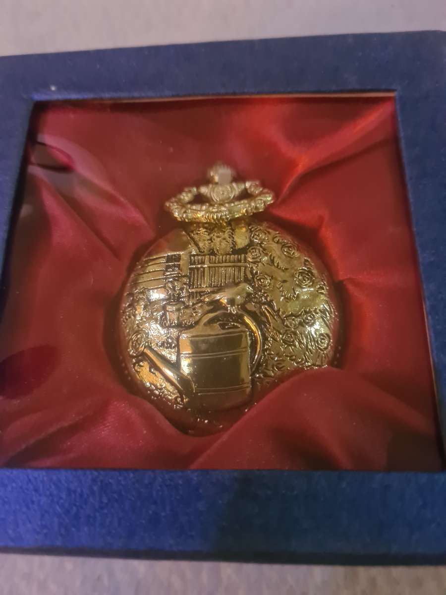 SET OF 3 METAL QUARTZ POCKETWATCH