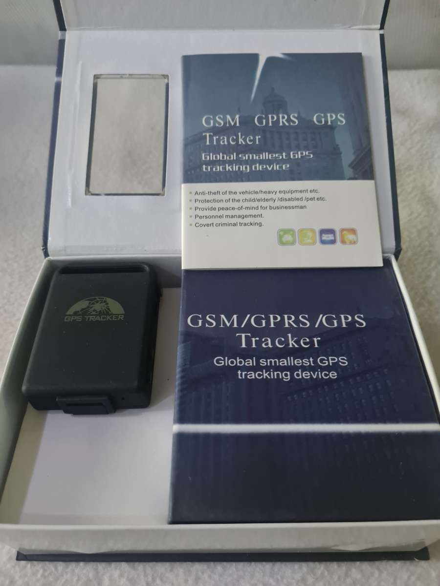 GSM/GPRS/GPS TRACKER