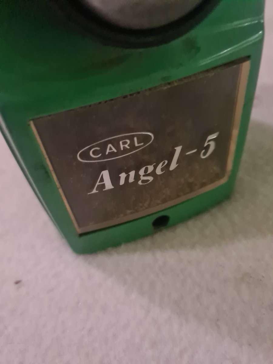 VINTAGE CARL ANGEL 5 PENCIL SHARPENER