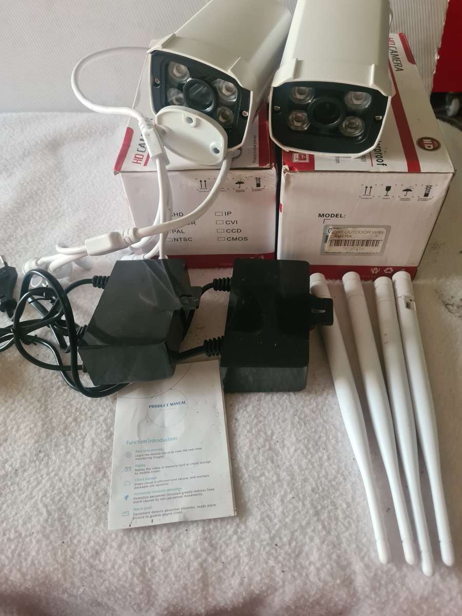 2 X AHD WIFI CAMERAS