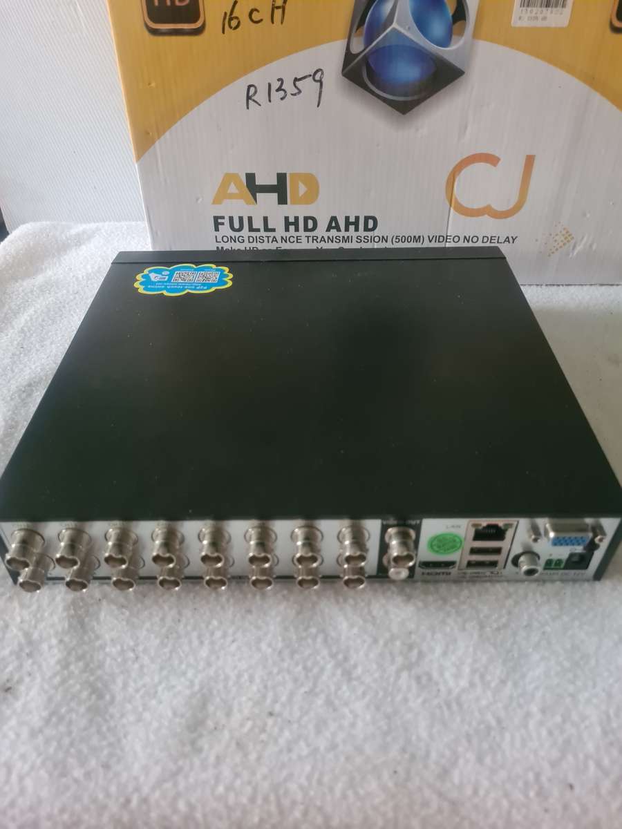 16 CHANNELS DVR INCL.POWER SUPPLY AND MOUSE