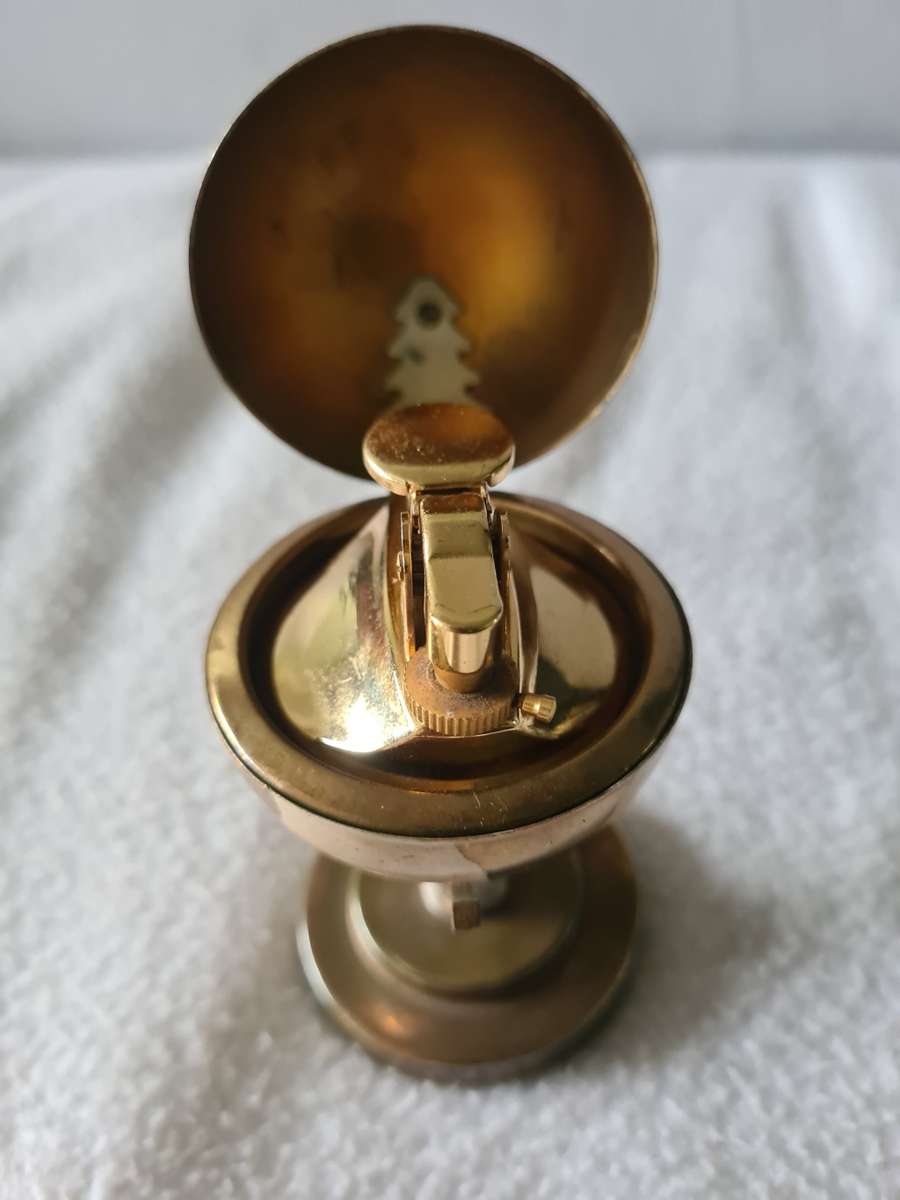 WORLD GLOBE BRASS LIGHTER