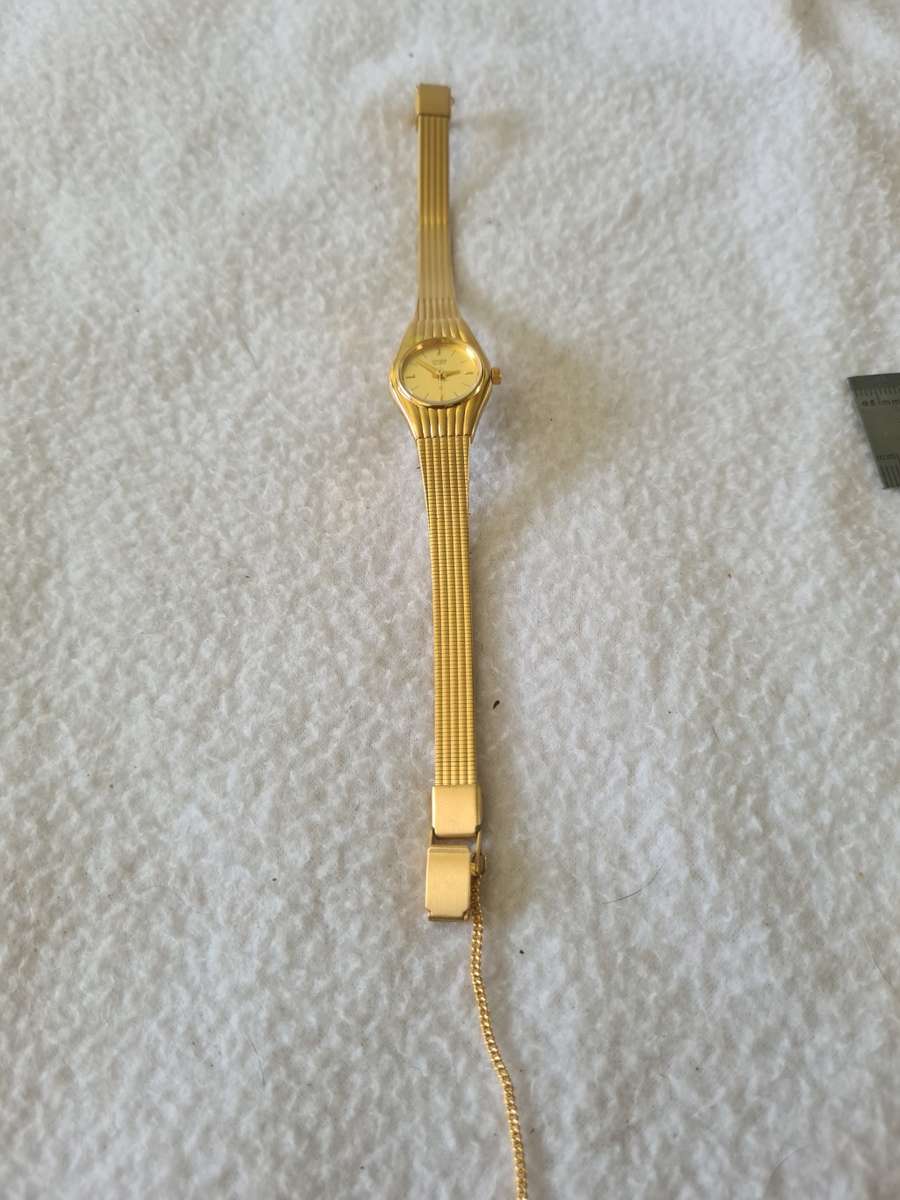 LADIES CITIZEN QUARTZ JAPAN MOVEMENT WRISTWATCH (WORKS)