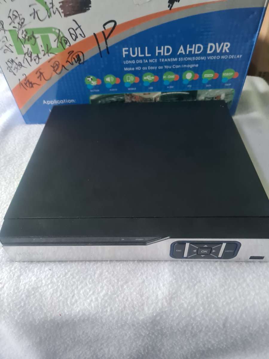 16 CHANNELS DVR INCL.POWER SUPPLY ,REMOTE AND MOUSE