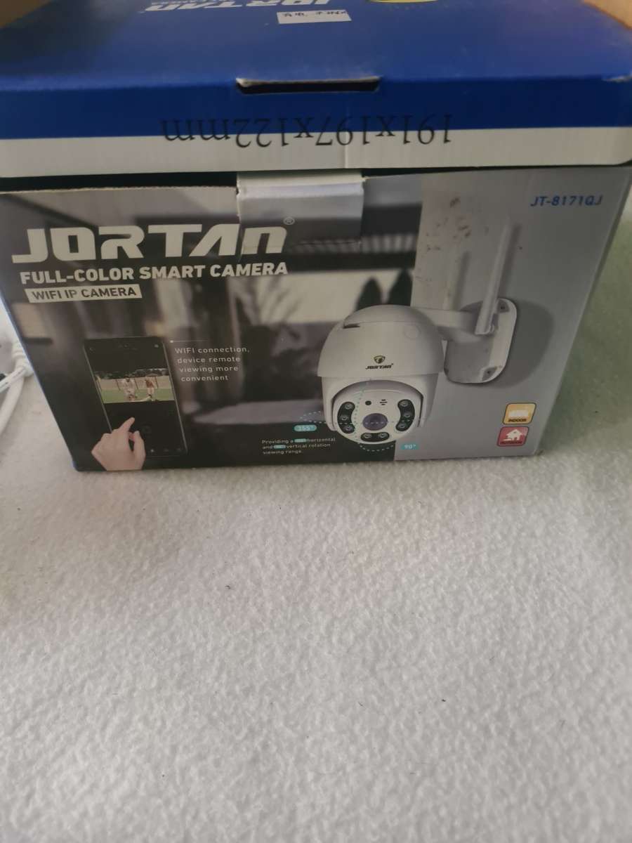 FULL COLOUR WIFI IP CAMERA