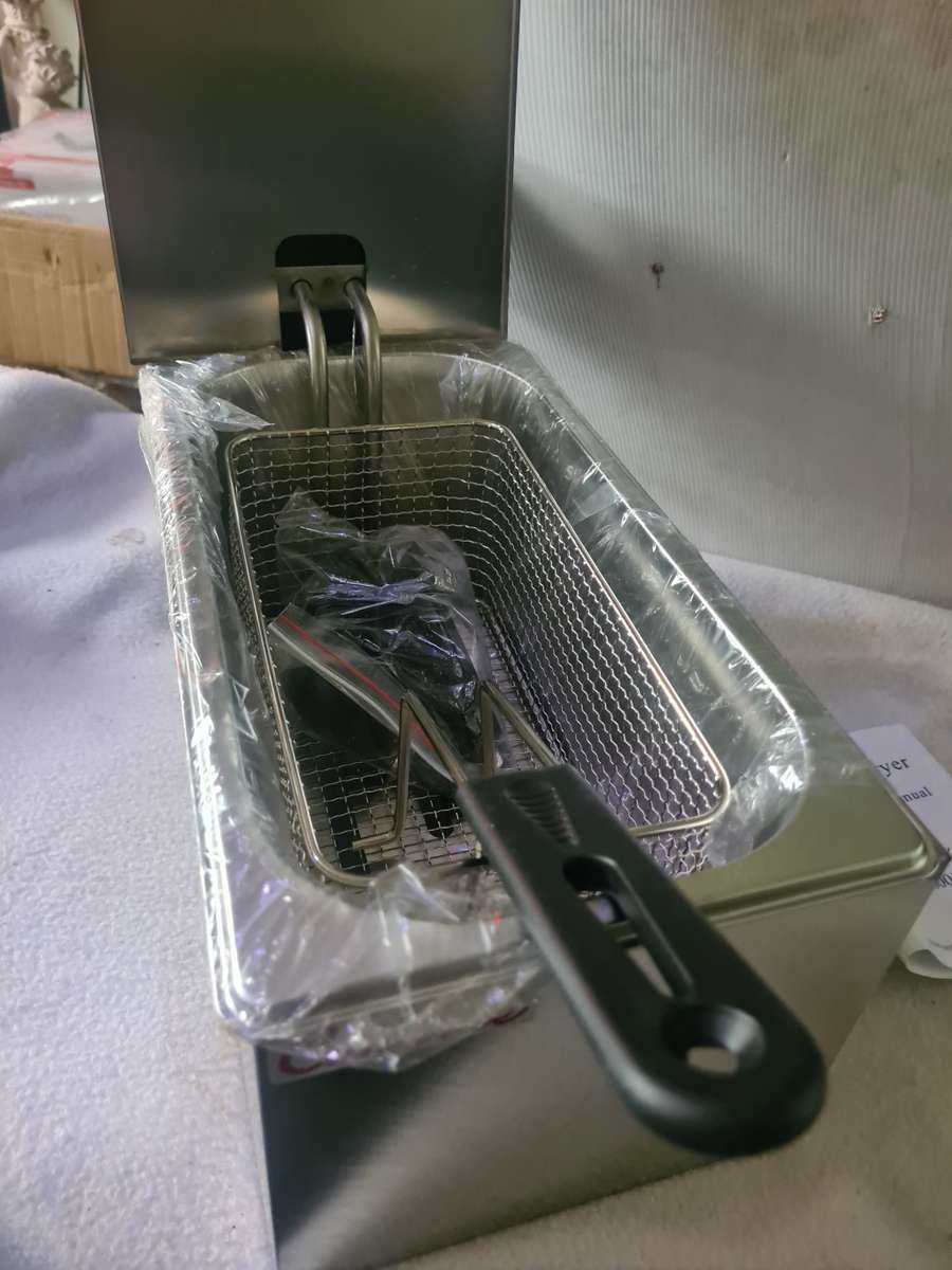 ELECTRIC DEEP FRYER