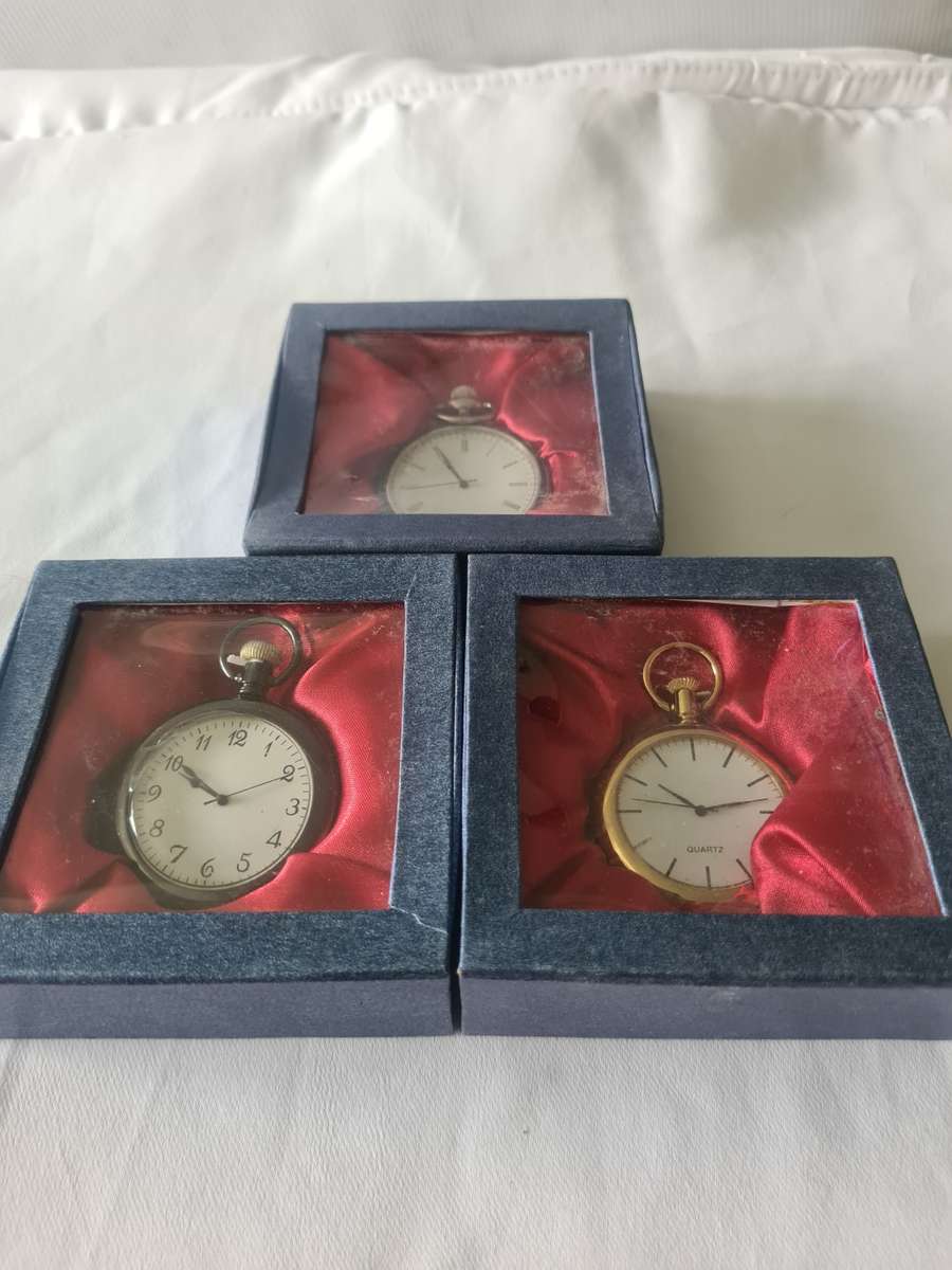 SET OF THREE QUARTZ METAL POCKETWATCHES