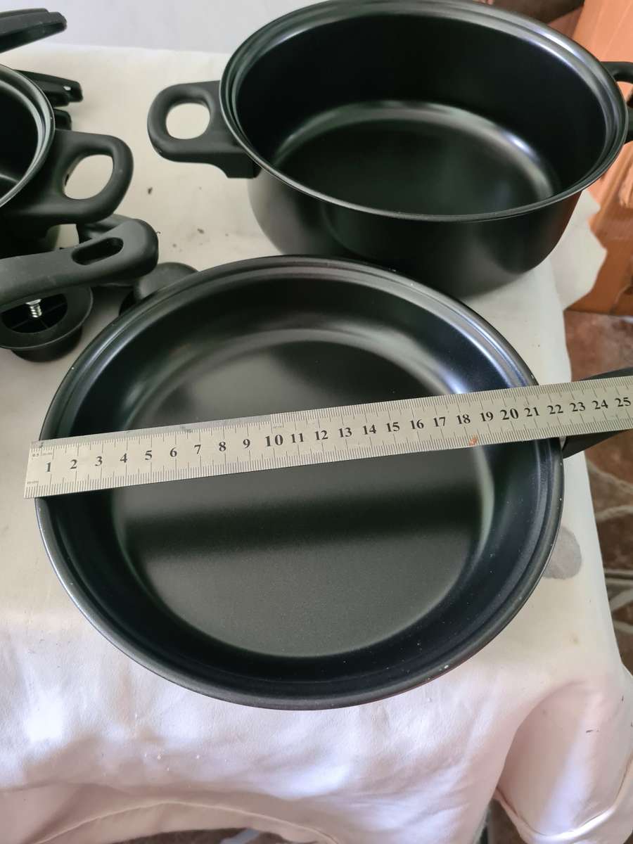 13 PIECE COOKWARE SET(NON-STICK)