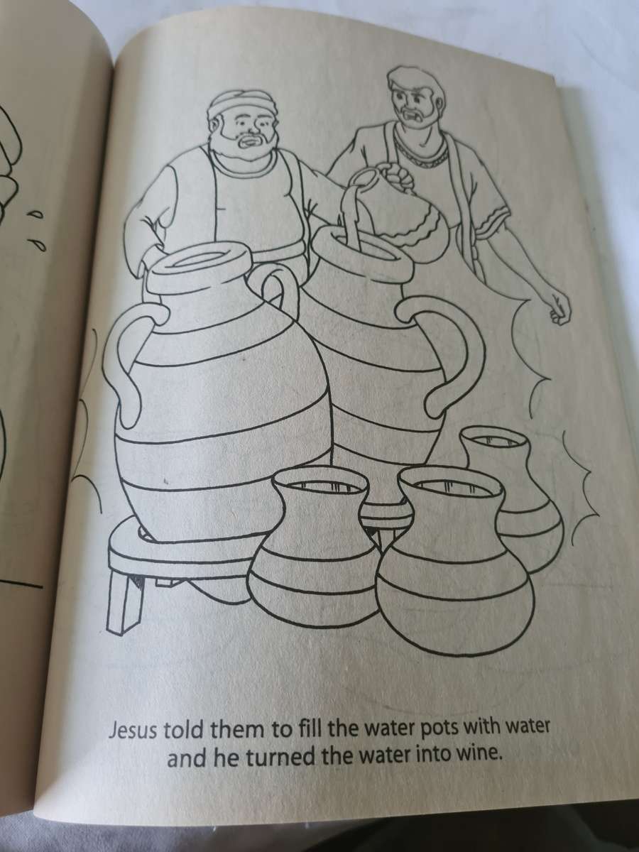 4 X KIDS BIBLE STORY BOOKD