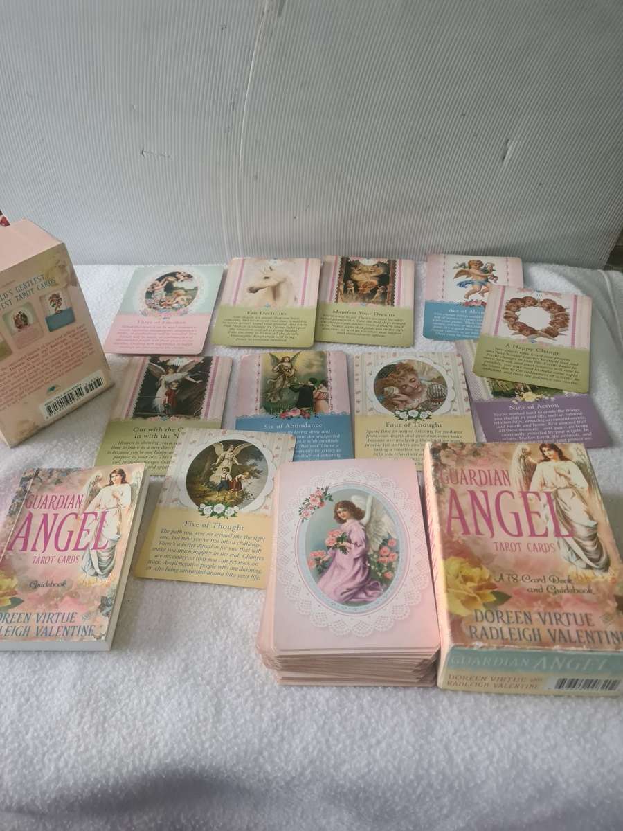 GUARDIAN ANGEL 78 DECK TAROT CARDS (GOLD EDGED) WITH GUIDE BOOK-UNUSED CONDITION