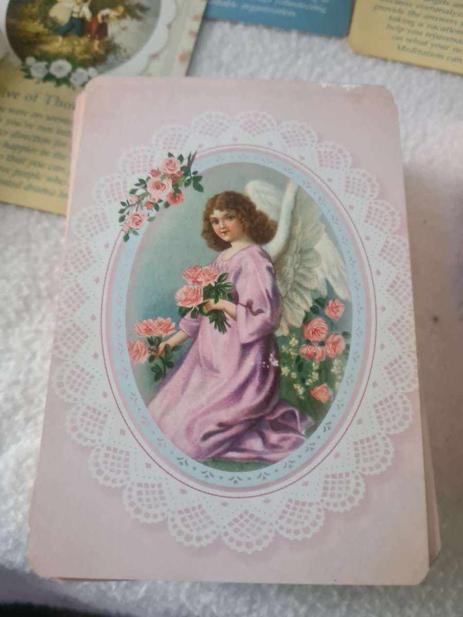 GUARDIAN ANGEL 78 DECK TAROT CARDS (GOLD EDGED) WITH GUIDE BOOK-UNUSED CONDITION