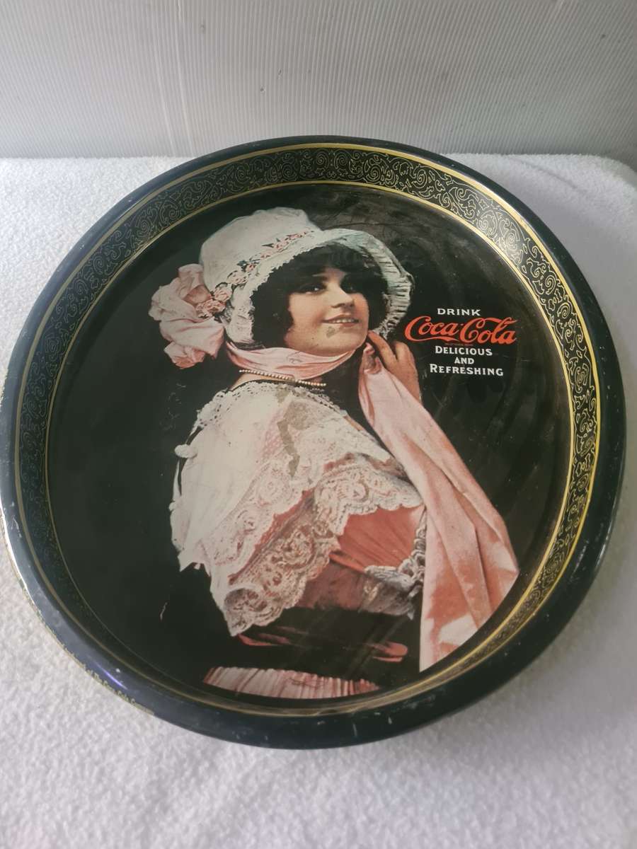 VINTAGE COCA COLA TRAY