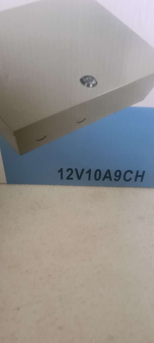 DC 12V POWER SUPPLY WITH BATTERY BACKUP