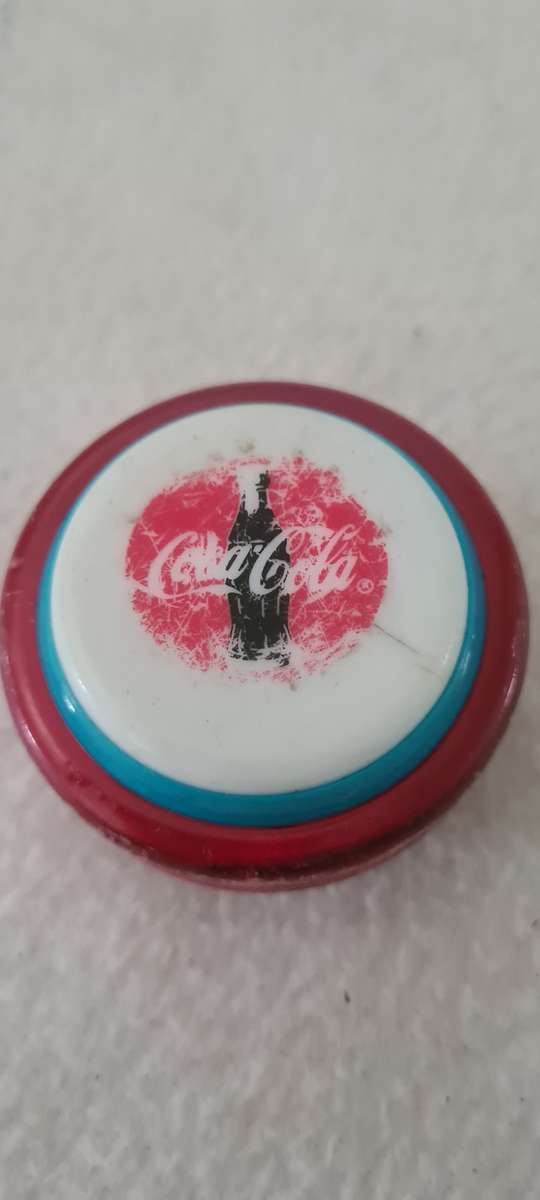 VINTAGE RUSSELL COCA-COLA YO-YO(NO STRING)