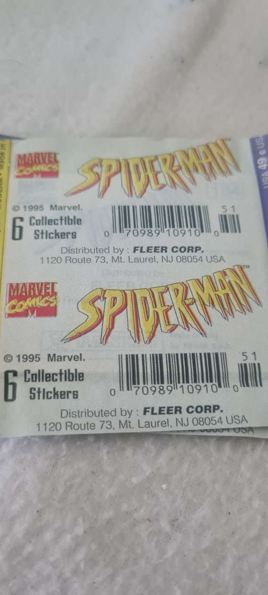 BOX OF 50 PACKETS COLLECTABLE SPIDERMAN STICKERS (6 STICKERS IN PACK,300 STICKERS)