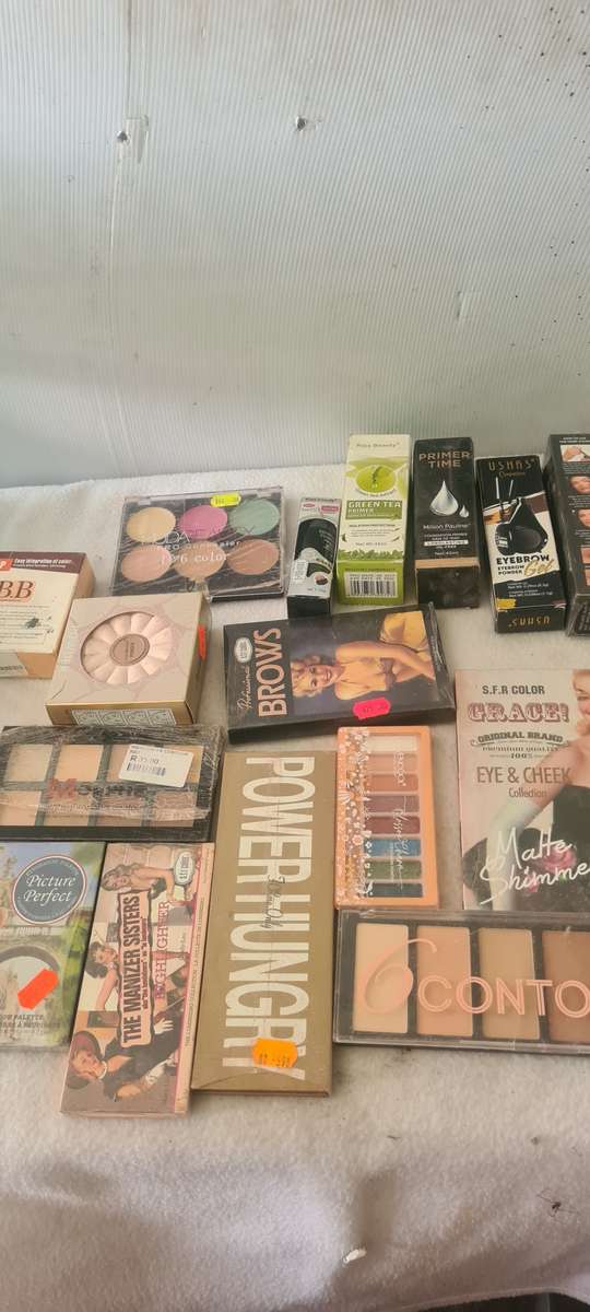 JOBLOT FACE MAKEUP PRODUCTS
