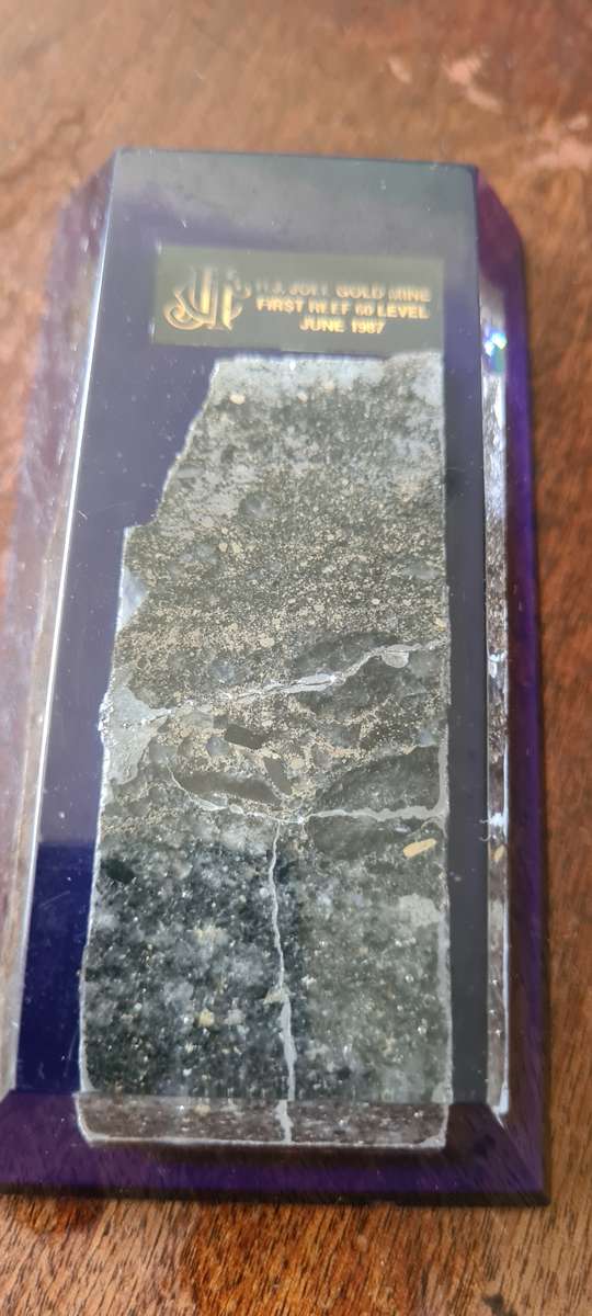 H.J JOEL GOLD MINE FIRST REEF 60 LEVEL (JUNE 1987) FROM THE EARTH