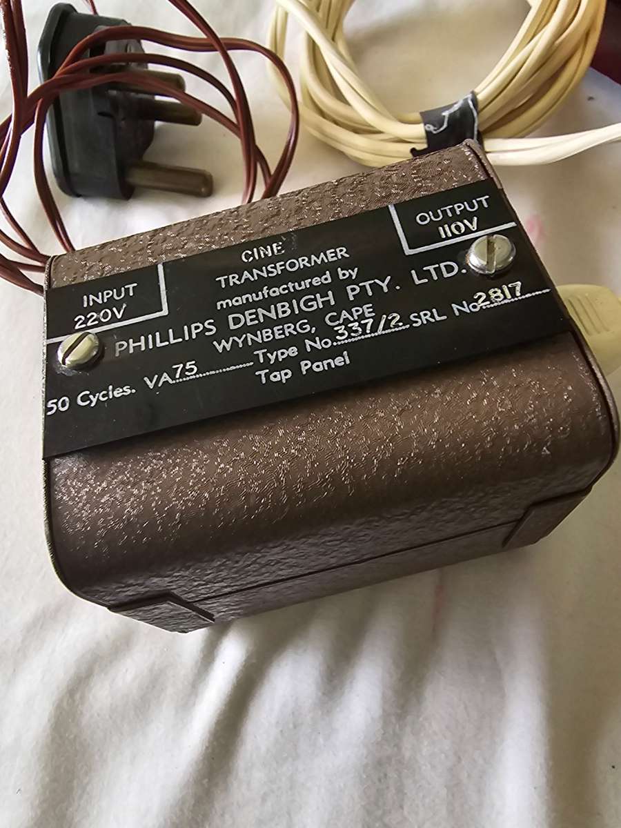 VINTAGE 1950`s VIEWMASTER JUNIOR PROJECTOR WITH A KODAK PHILLIPS TRANSFORMER(WORKS)