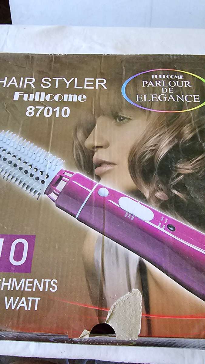 HAIR STYLER WITH 10 ATTACHMENTS