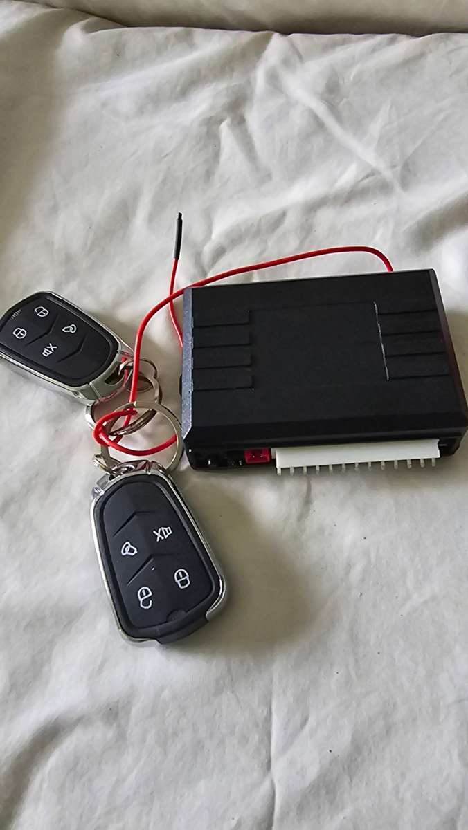 KEYLESS ENTRY SYSTEM