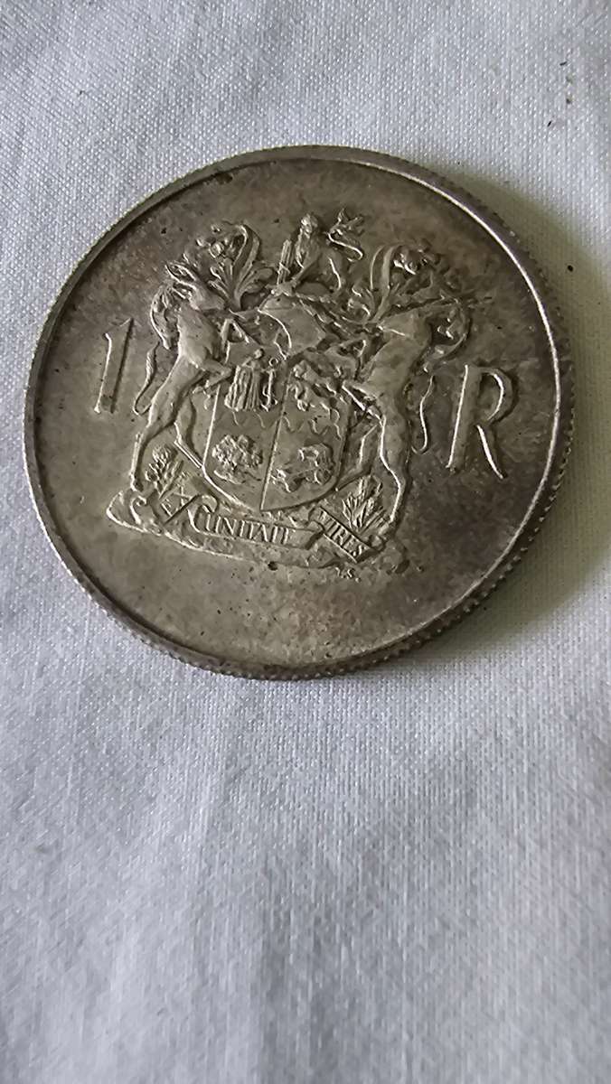 1969 DR. THEOPHILUS DONGES/SUID AFRIKA R1 SILVER COIN