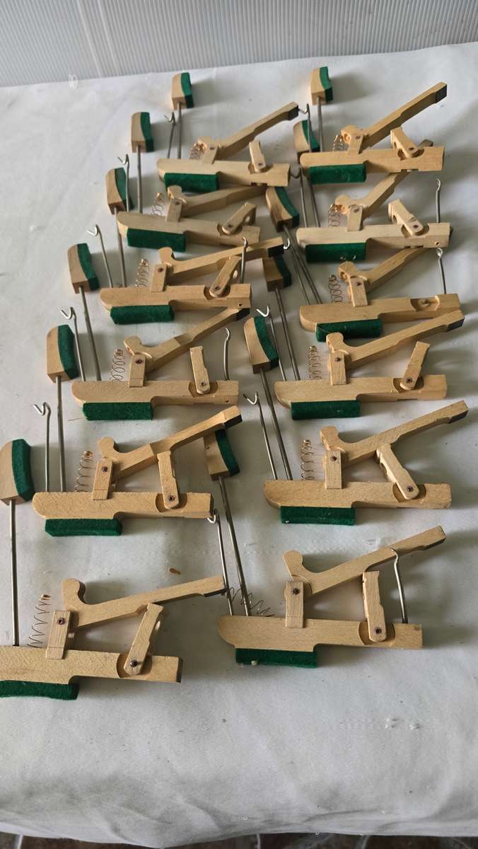 10 PIECE PIANO ACTION PARTS