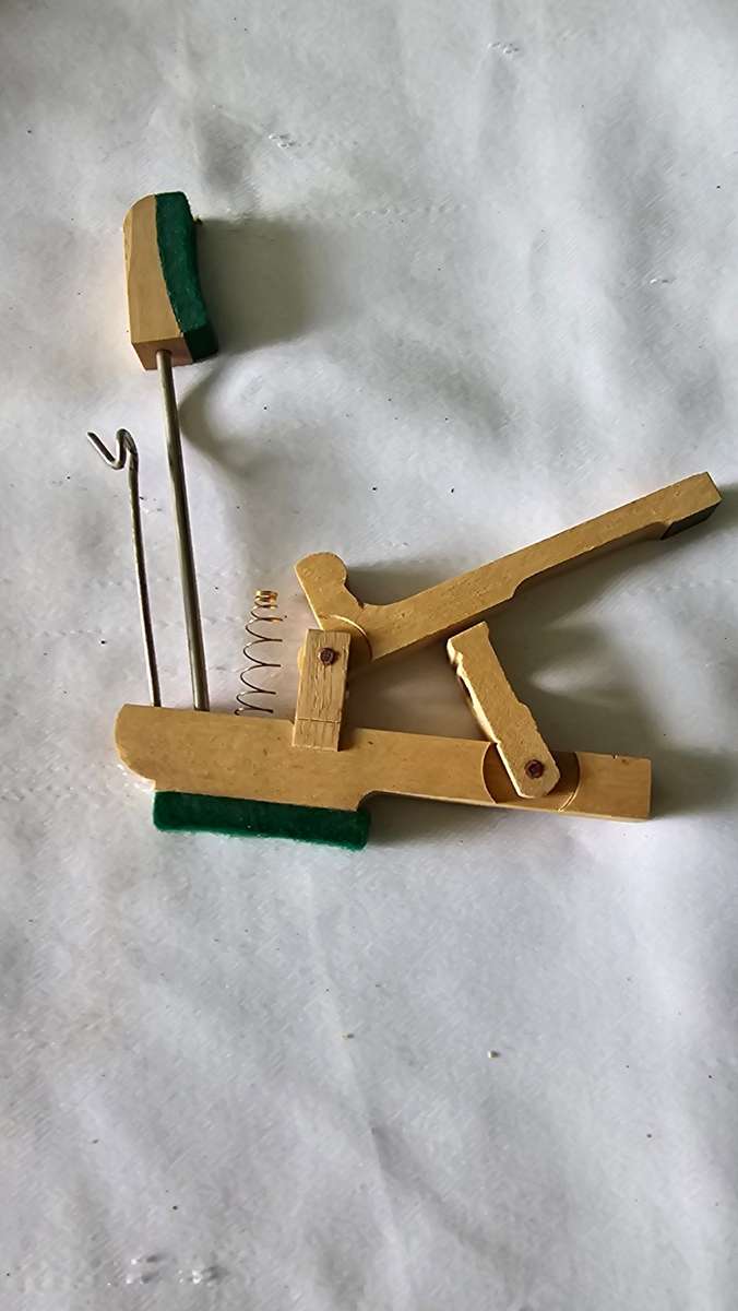 10 PIECE PIANO ACTION PARTS