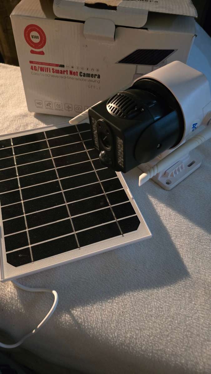 4G WIFI SOLAR CAMERA