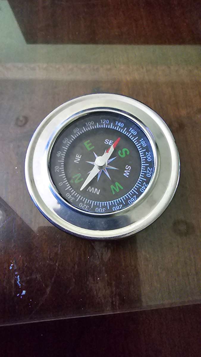STAINLESS STEEL COMPASS