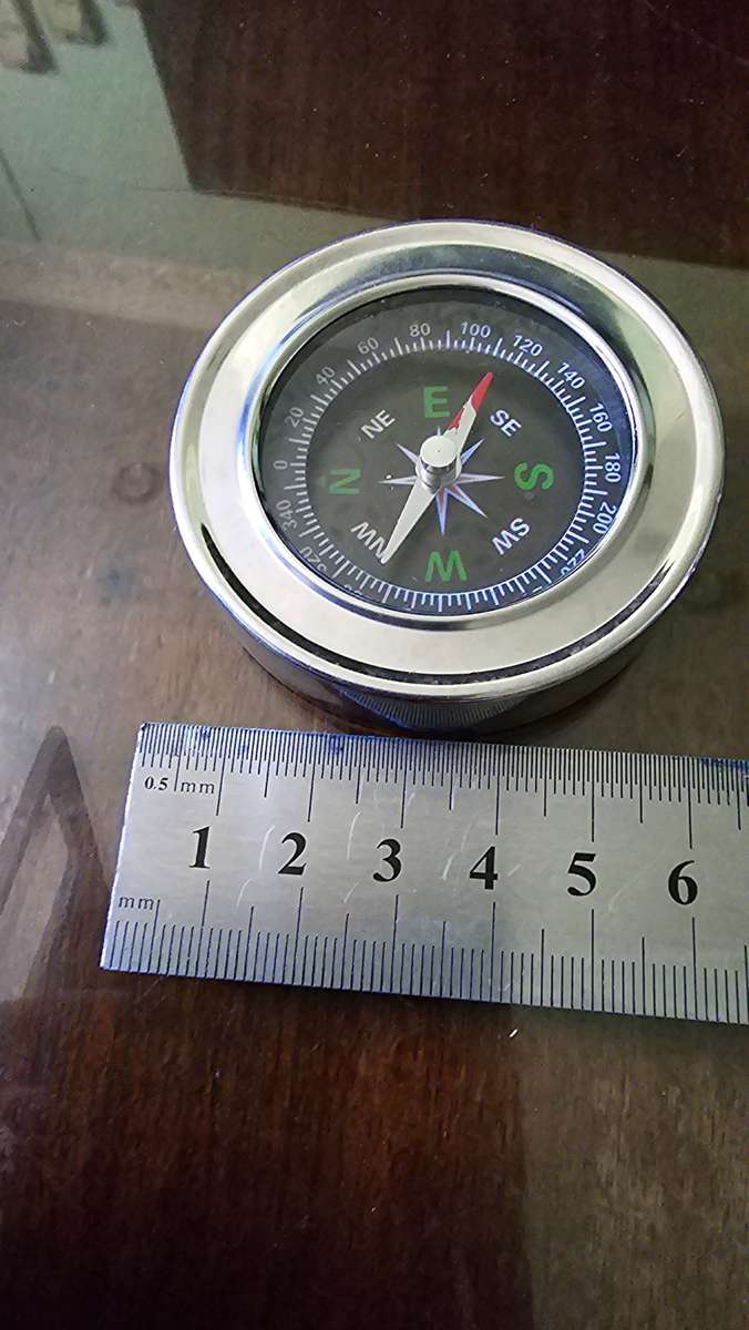 STAINLESS STEEL COMPASS