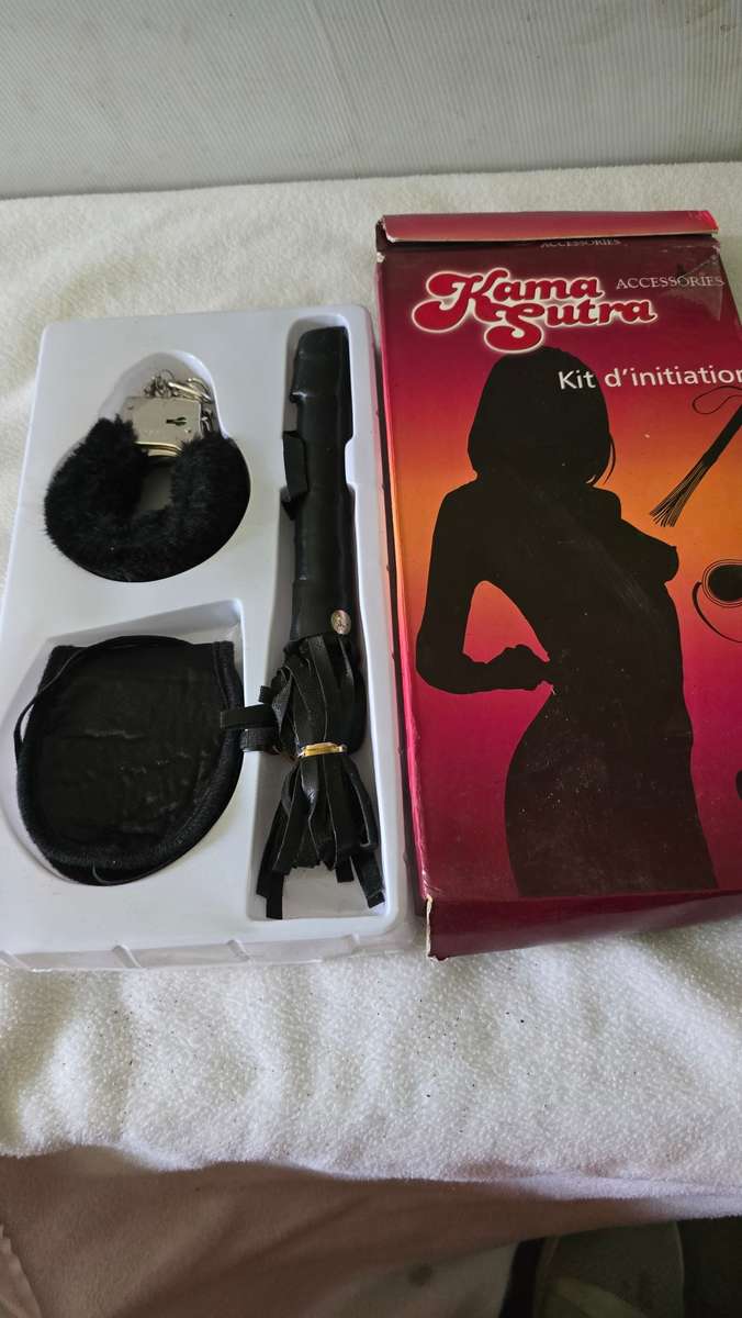 KAMA SUTRA ACCESSORIES KIT